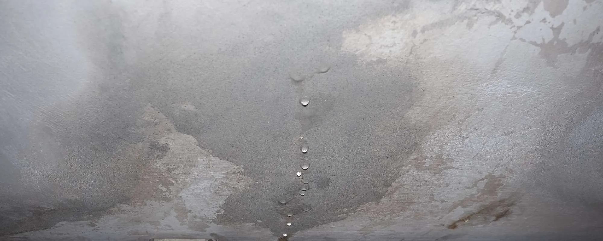 goutte eau infiltration plafond